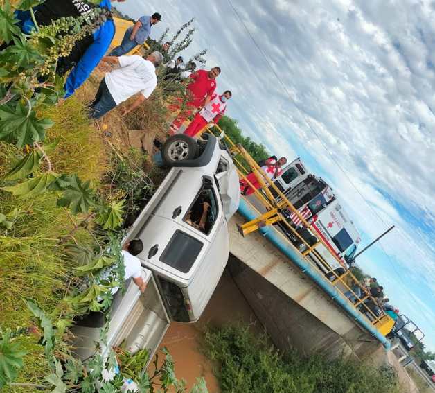 Accidente Deja Dos Mujeres Lesionadas En Angostura La Camioneta Qued