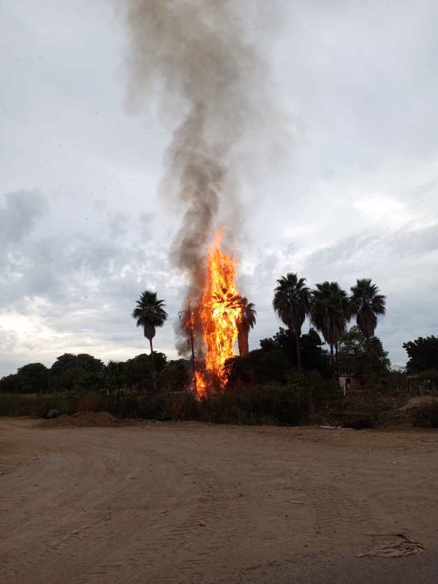 Fuego Arrasa Con Humilde Vivienda De Madera En Ahome Luz Noticias