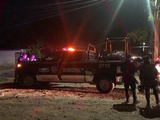 Asesinan A Balazos A Joven Arriba De Un Carro En La Colonia Cnop De