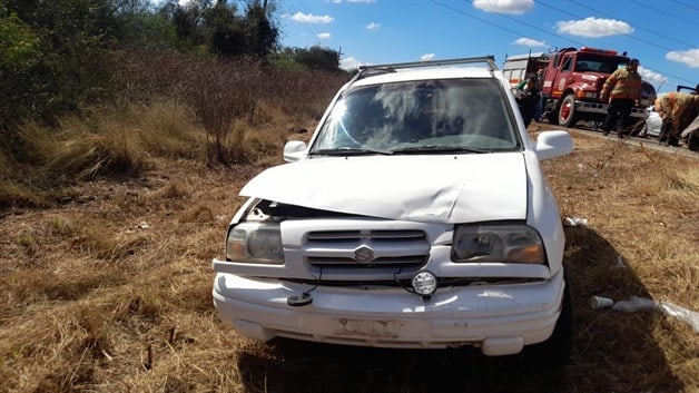 Conductor Intenta Rebasar Y Se Impacta De Frente Contra Otro Veh Culo