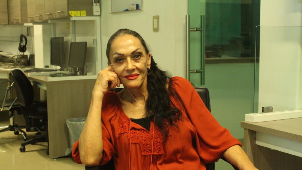 La radio no sólo divierte, también enseña: Martha de Castro