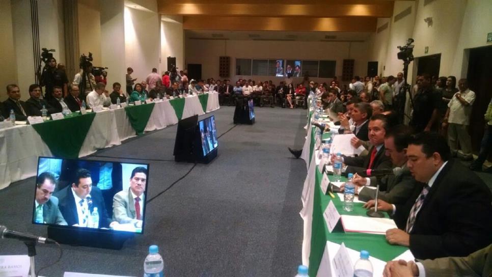 Realizan 1ra reunión plenaria de delegados federales del 2016