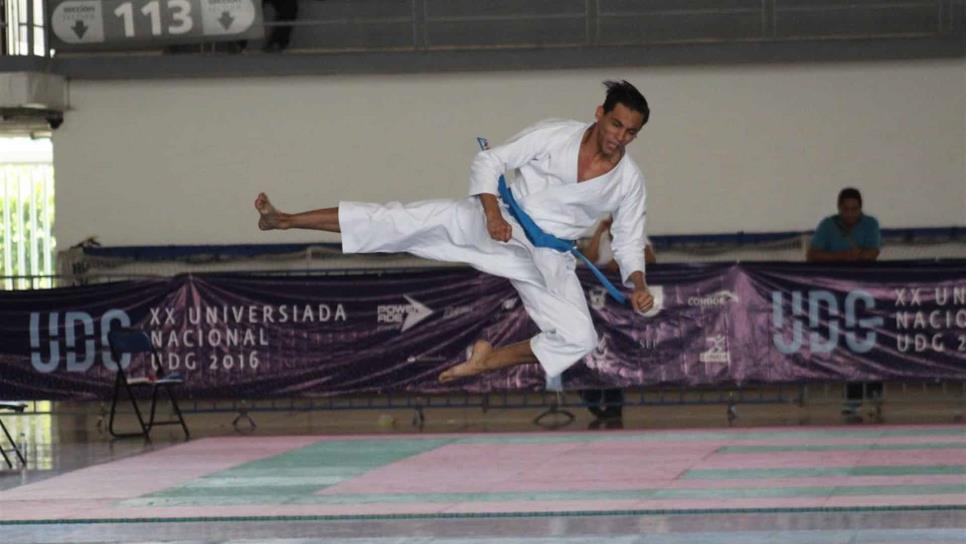 Kevin Álvarez, bicampeón nacional de karate