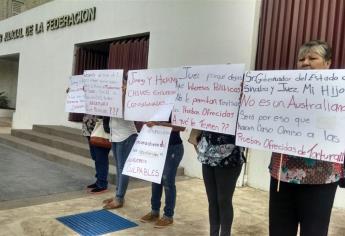 Protestan familiares de detenidos por atentado a alcalde de Choix
