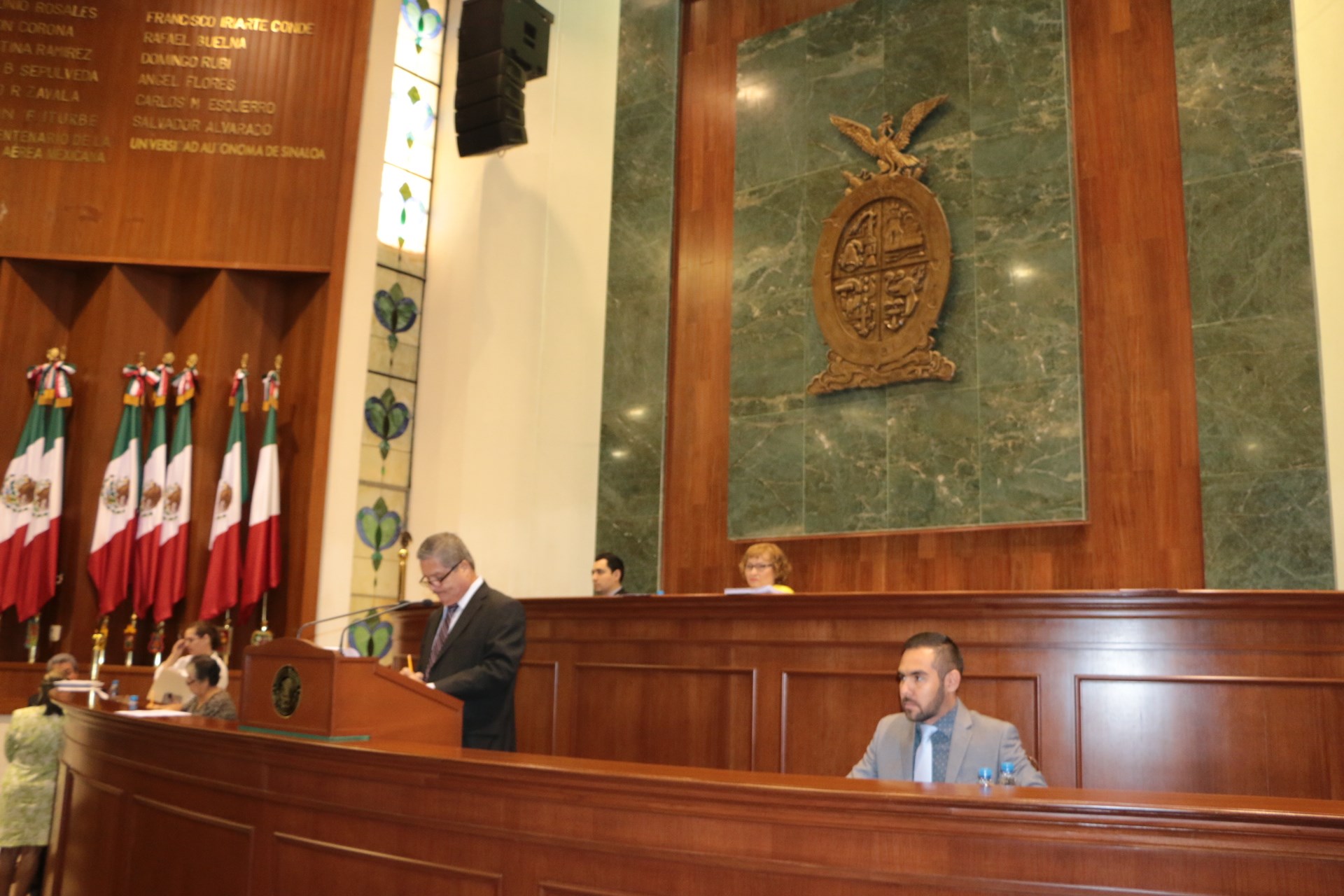 Dan primera lectura a iniciativa para regular delitos informáticos