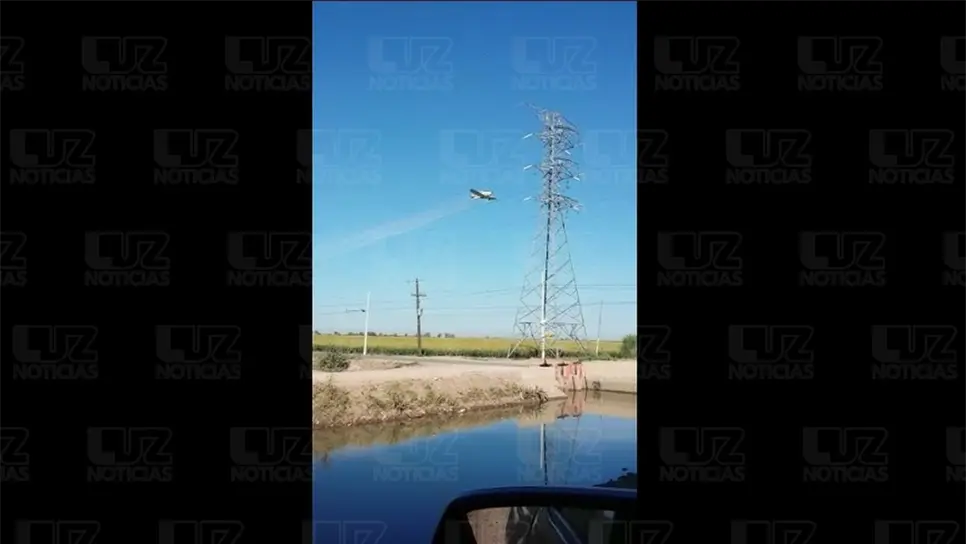 Policías también fueron rociados con agroquímicos