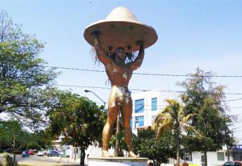 En mal estado monumentos de Mazatlán