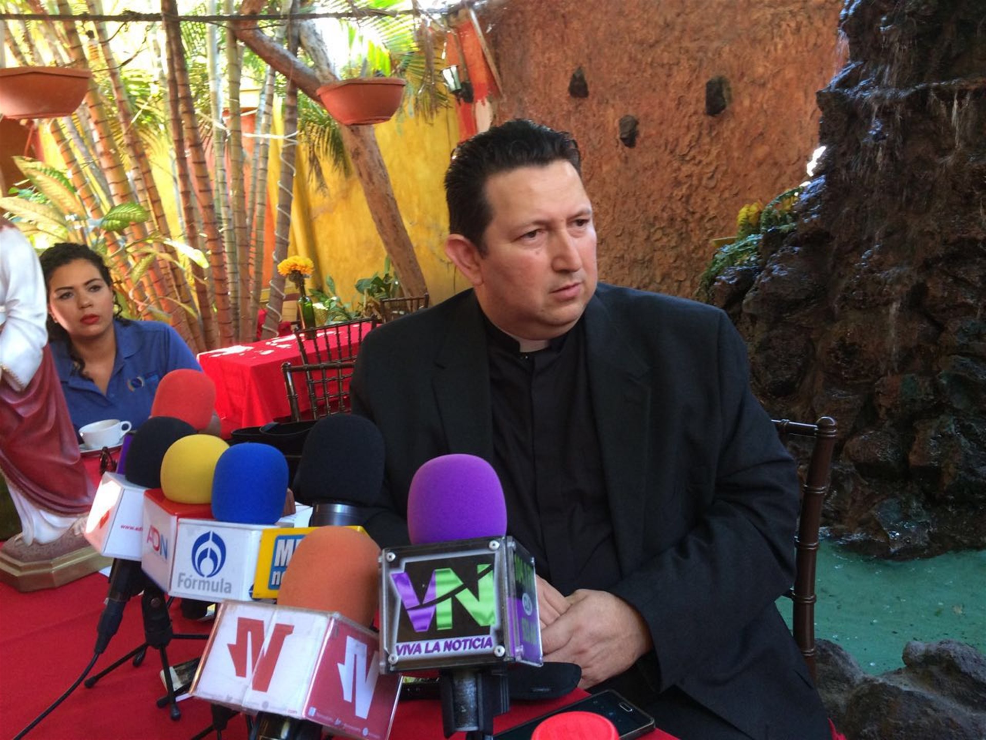 Sacerdotes “divergentes” podrán casarse en Sinaloa