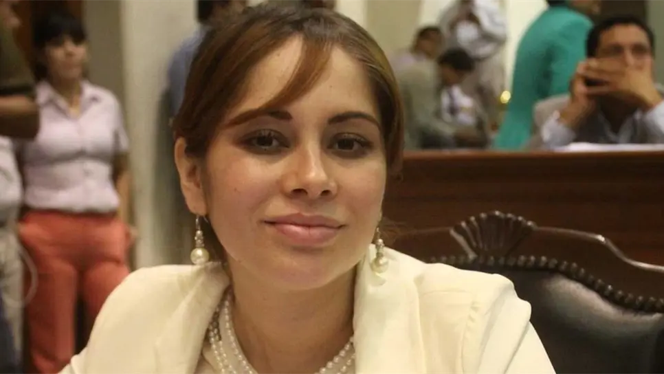 Lucero Sánchez paga 10 mil pesos por un amparo