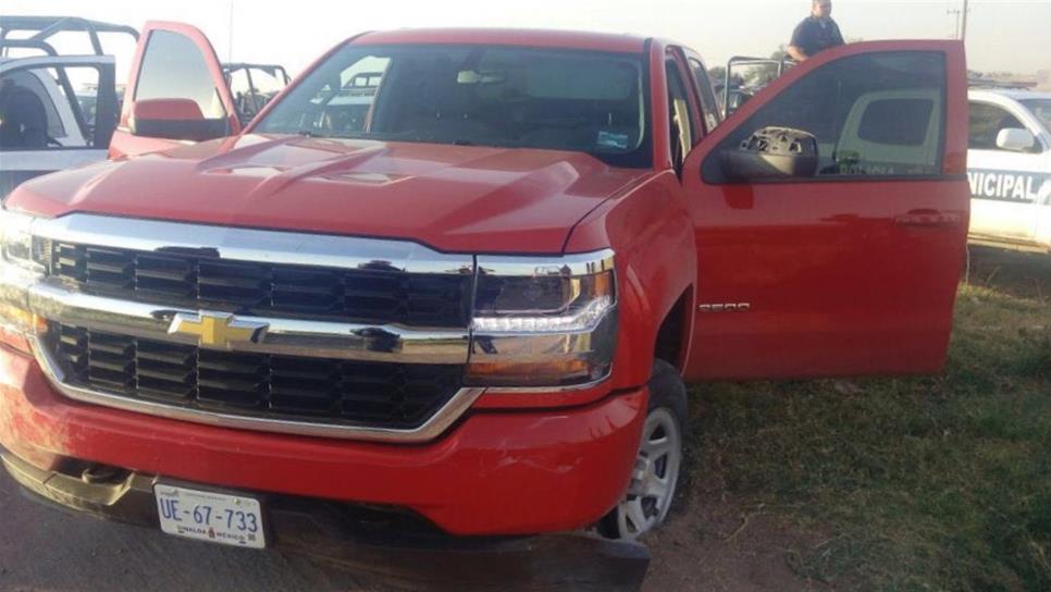 Recuperan en JJR camioneta robada en Los Mochis