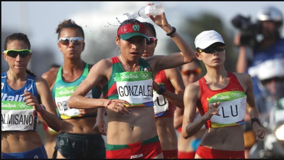 María Guadalupe González gana Plata en Marcha 20 Km