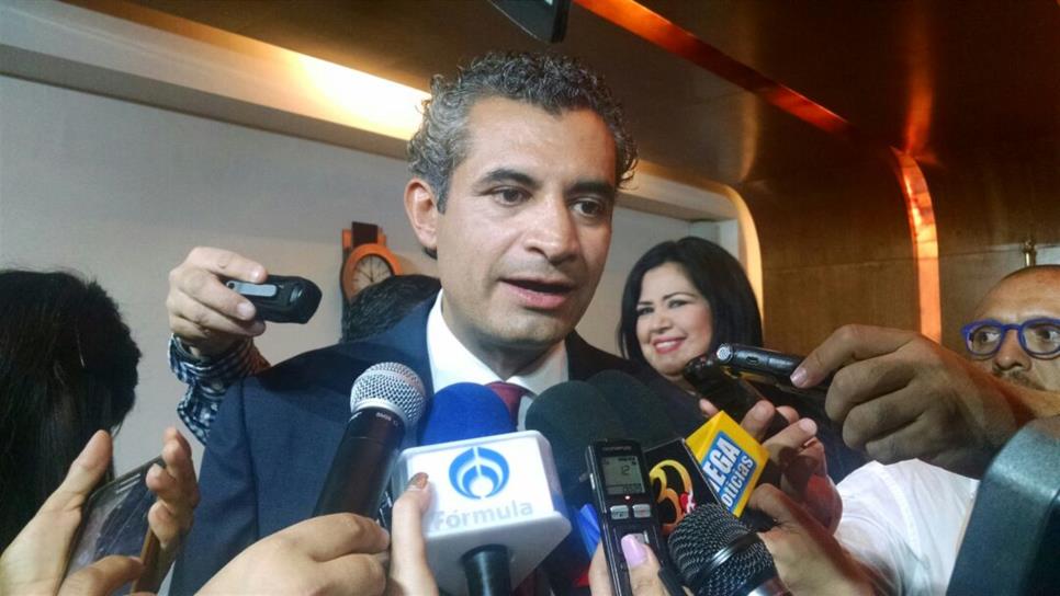 Evade Ochoa Reza hablar del riesgo que corre el PRI en 2018