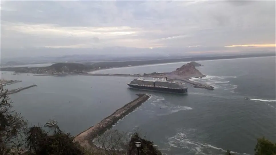 Posponen por mal tiempo arribo de crucero