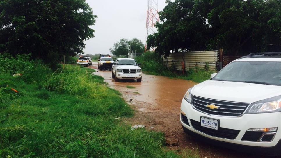 Evacúan a 39 personas de colonias de Los Mochis por lluvias