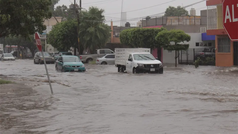 Las lluvias que dejaron en Ahome el huracán Newton. FOTO: Adrián González.