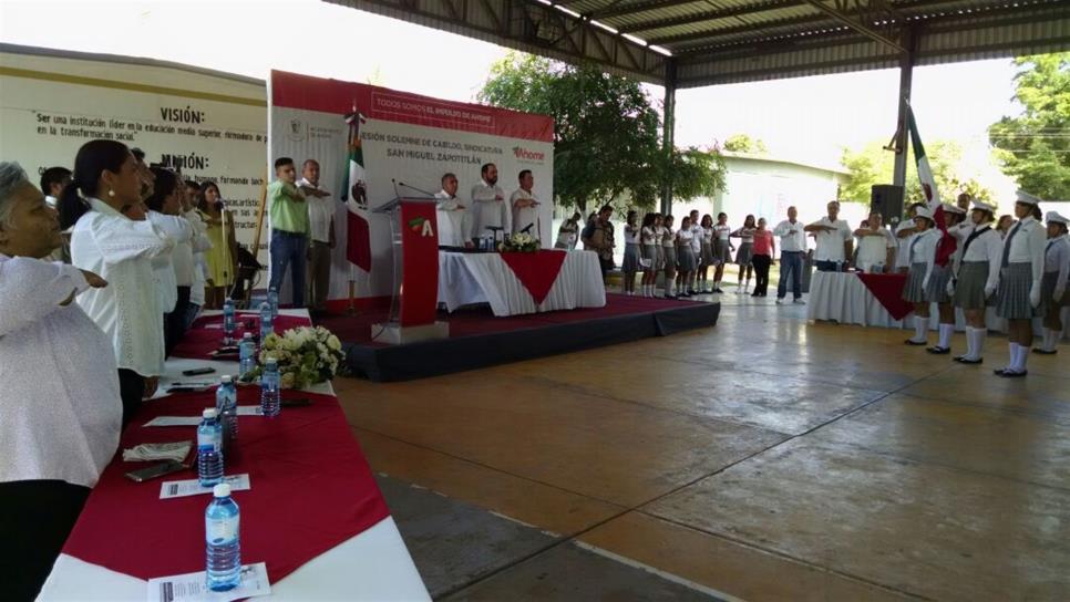 Trasladan poderes a San Miguel Zapotitlán