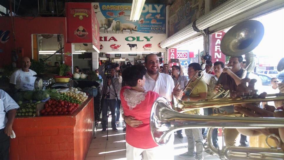 Festejan al Santo Patrono en el Mercado San Francisco