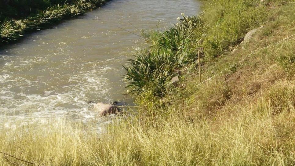 Localizan a un hombre ahogado en un canal en Cortines