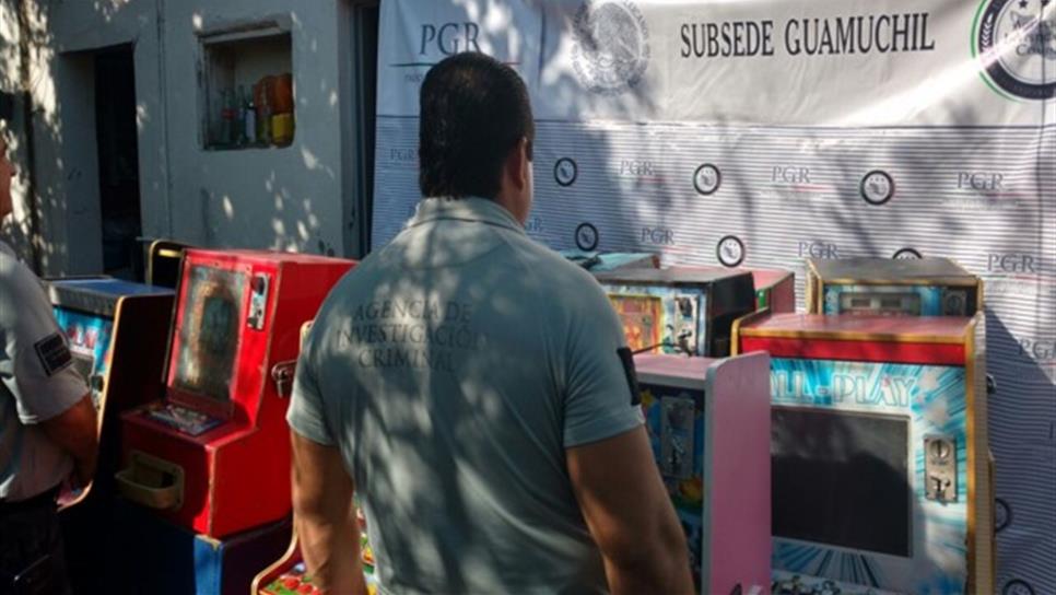 PGR Sinaloa asegura 13 máquinas “tragamonedas”