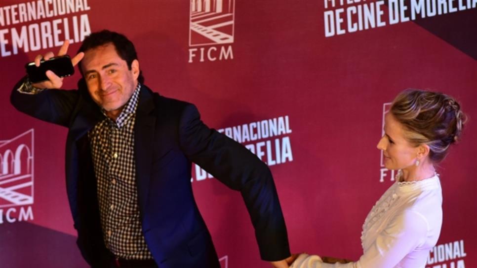 Demian Bichir estrena Un cuento de circo & a love song