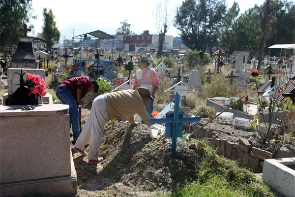 No se permitirá que panteones se conviertan en cantinas: Duarte No se permitirá que panteones se conviertan en cantinas: Duarte