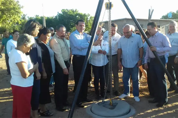 Entrega ayuntamiento alcantarillado sanitario en Las Piedritas Entrega ayuntamiento alcantarillado sanitario en Las Piedritas