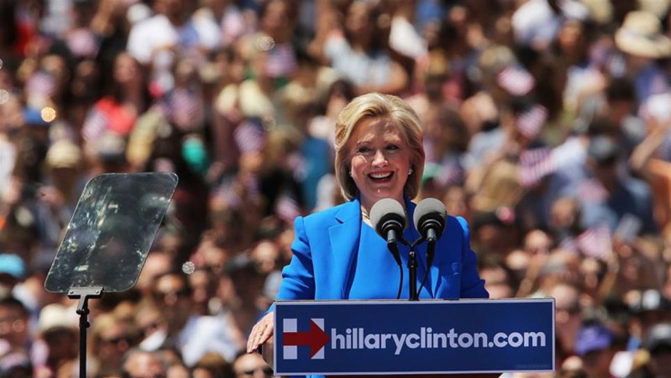 Clinton y Trump protagonizan maratónicos cierres de campaña