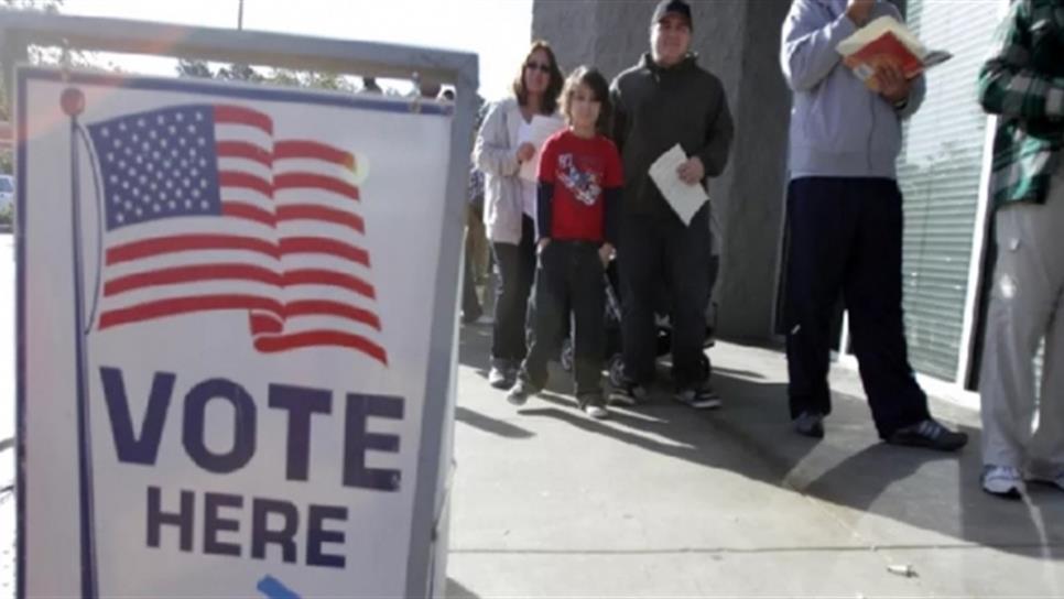 Mujeres, afroestadunidenses y latinos salen a votar contra Trump