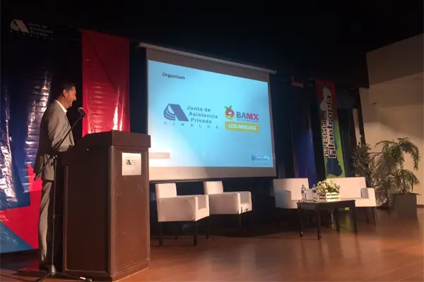 Inauguran el Día de la Filantropía en el CIE Inauguran el Día de la Filantropía en el CIE