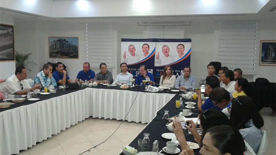 La conferencia de prensa.