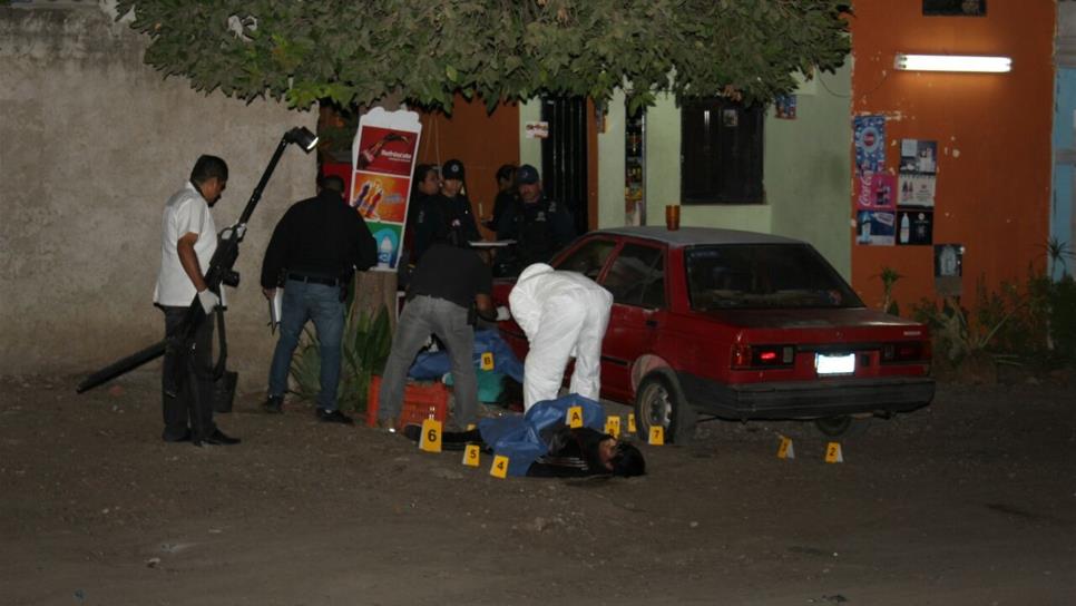 Matan a 2 con cuerno de chivo en la Guadalupe Victoria