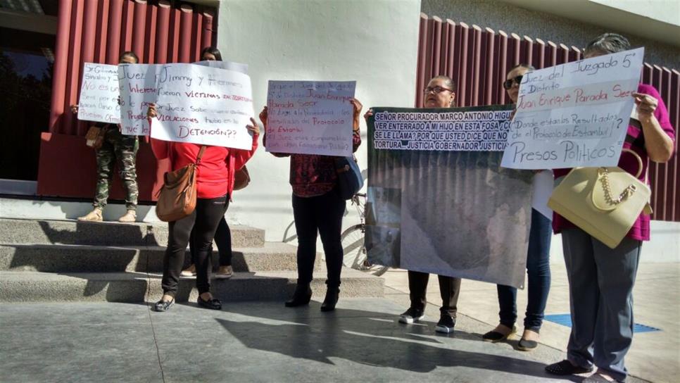 Acusados del atentado al alcalde de Choix son presos políticos: familia