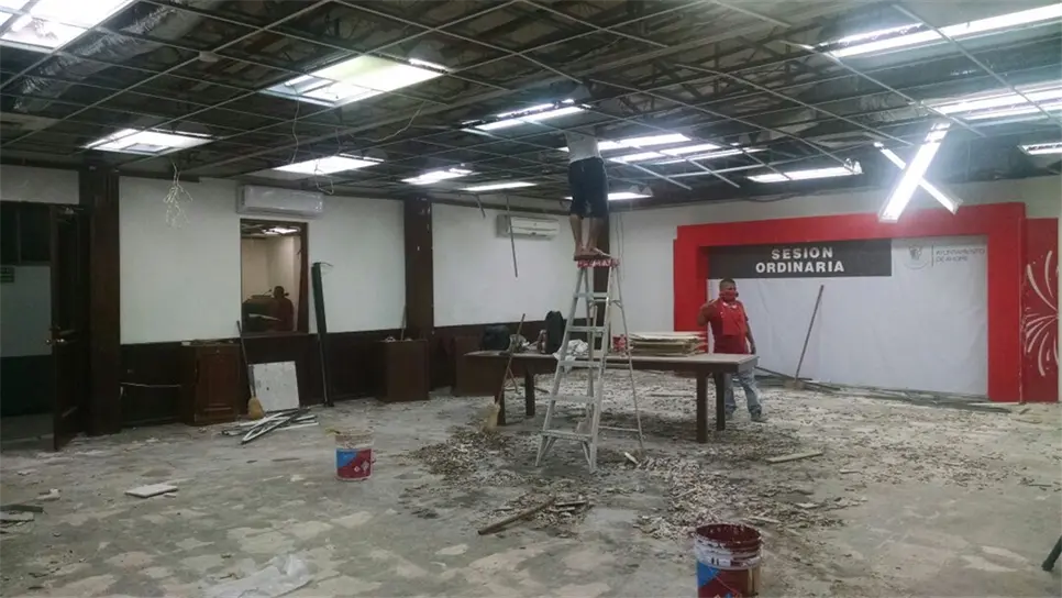 Remodelan salón de cabildo del Ayuntamiento de Ahome