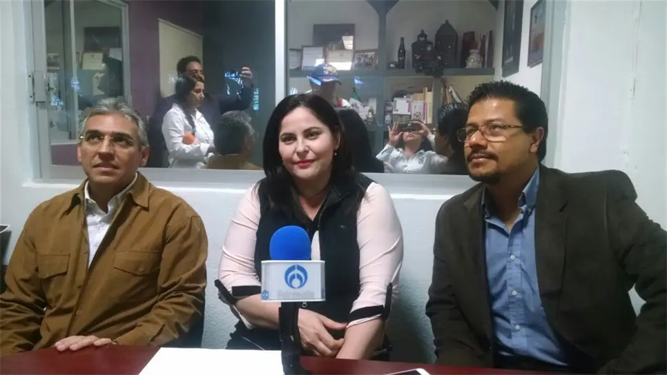 Adelaida Ayón Lares.