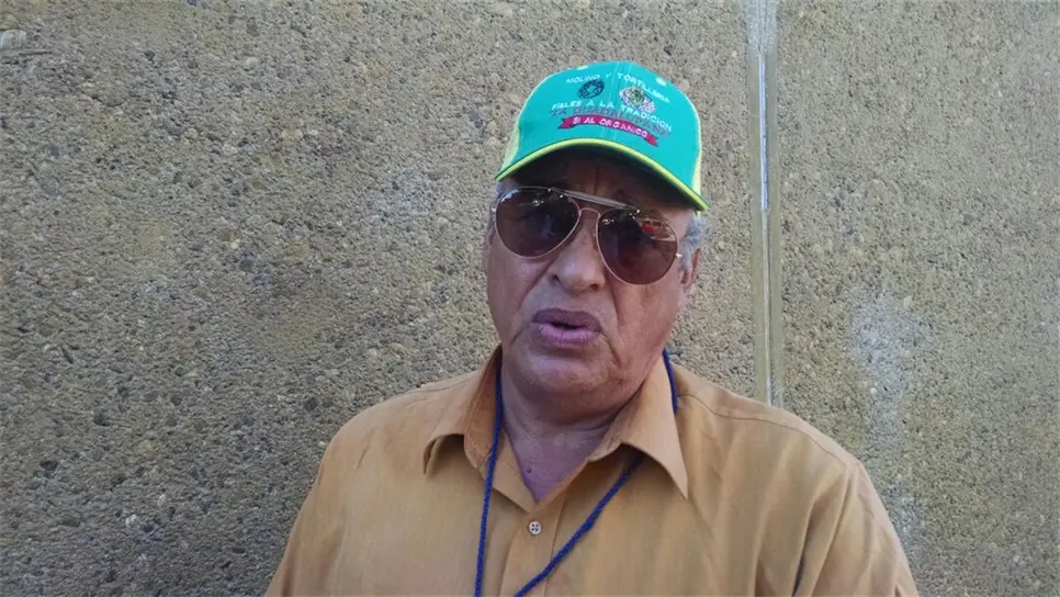 Prod Agríc e Industriales del Maíz comparecen ante PGR por peculado