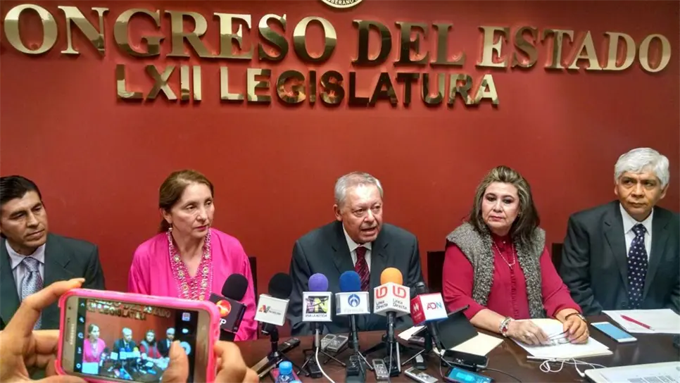 Aprobación de ISN no fue negociada: Corrales Burgueño