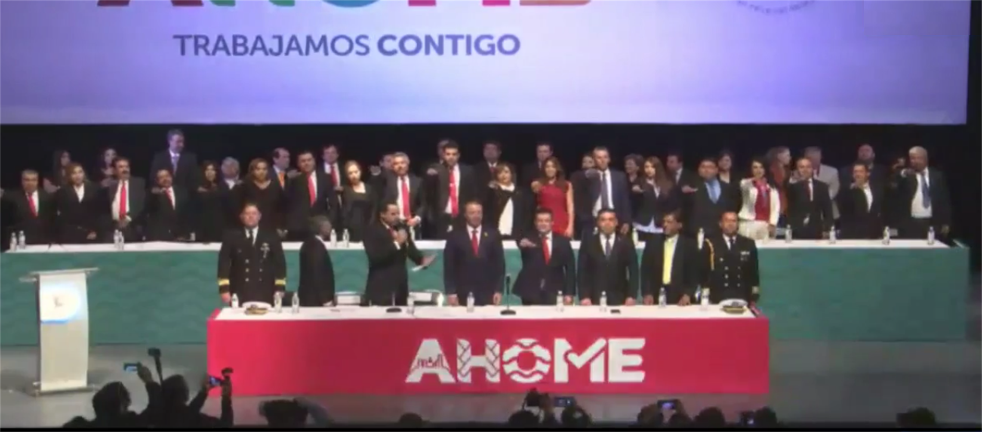 FOTO: A partir de hoy, Álvaro Ruelas es el nuevo alcalde de Ahome.
