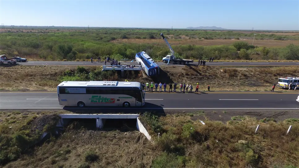 En el accidente perdieron la vida 3 personas y 22 resultaron lesionados. FOTOS: Adrián González.