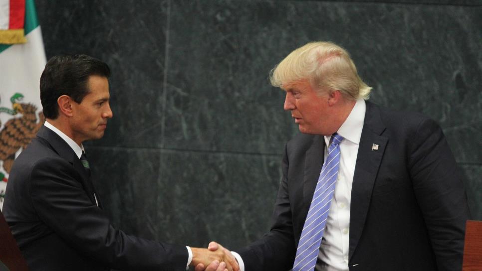 Conversan Peña Nieto y Trump sobre el muro