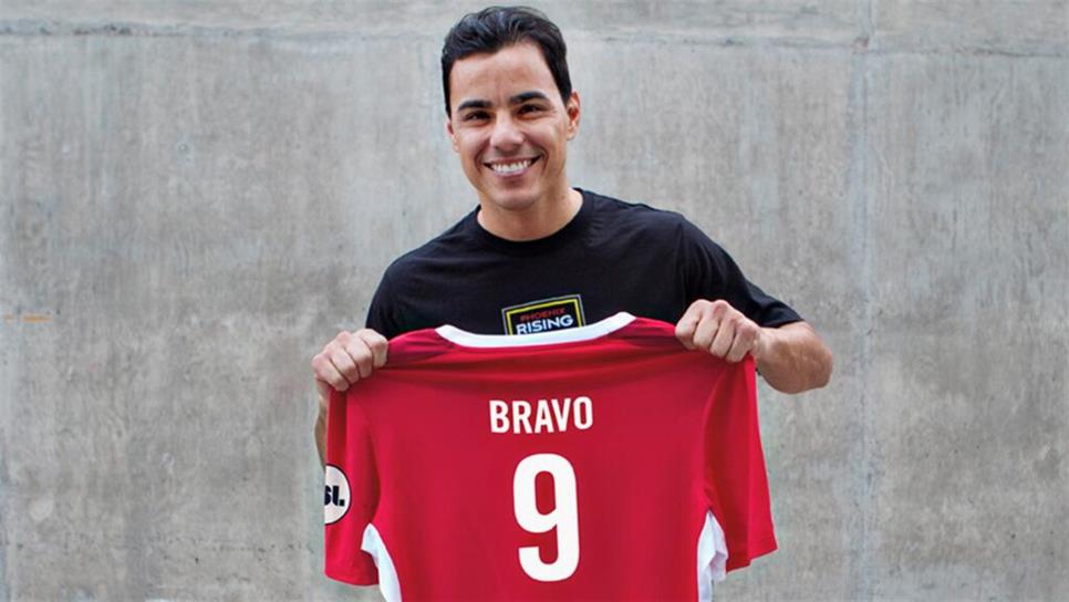 Omar Bravo jugará con el Phoenix Rising