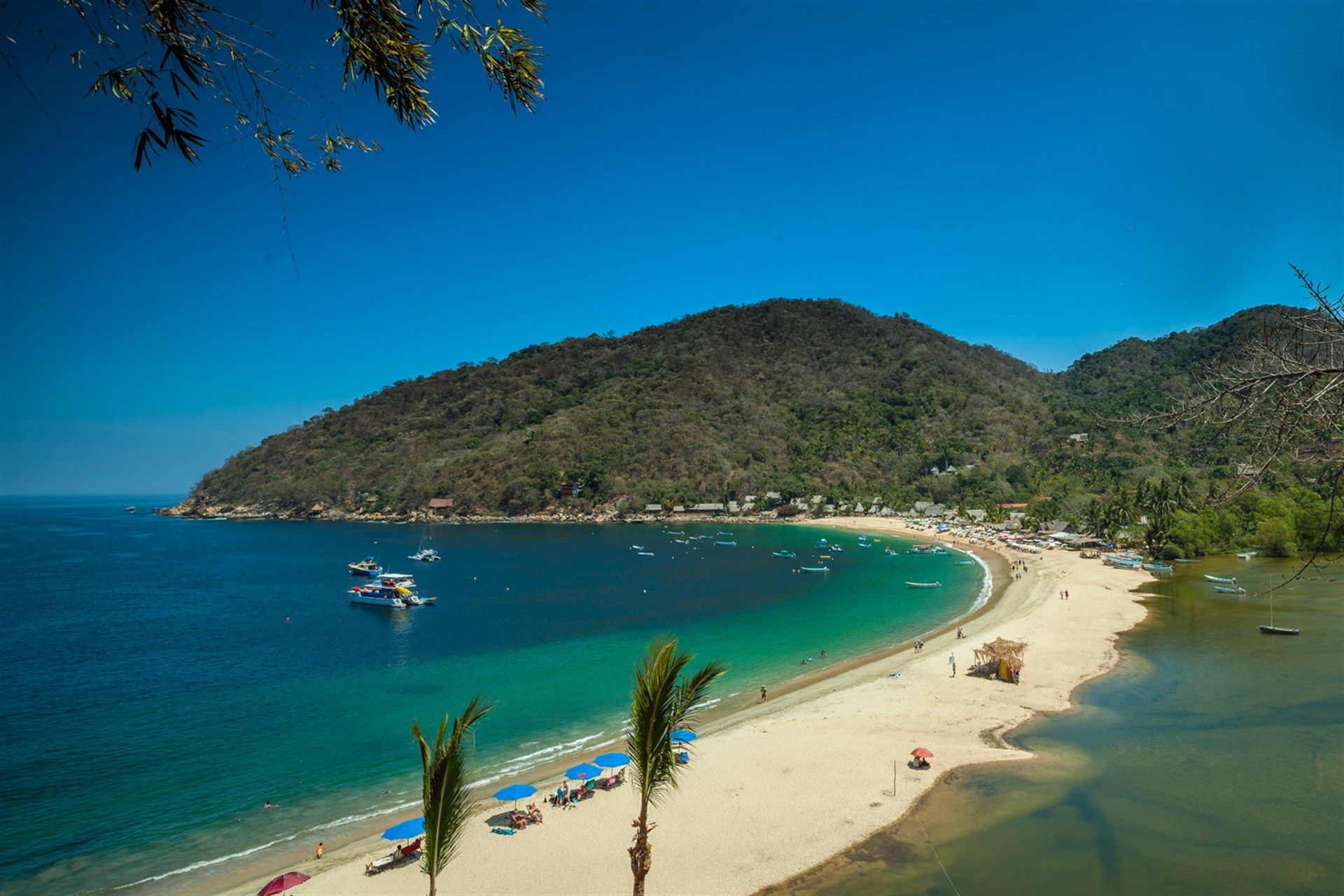 Emergen en Riviera Nayarit playas escondidas del Pacífico