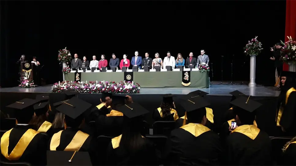 Se gradúan estudiantes del ITLM