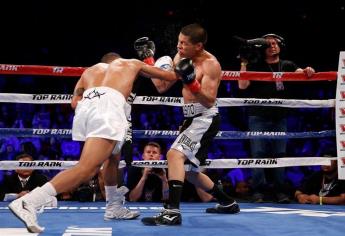 Peruano Maicelo sorprende a José Félix Jr. en Texas