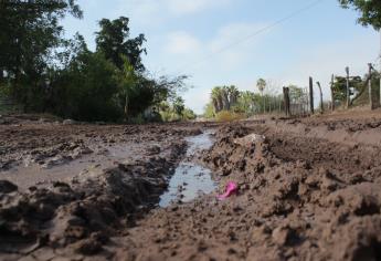 Lluvias empeoran la calle mini cero de Juan José Ríos