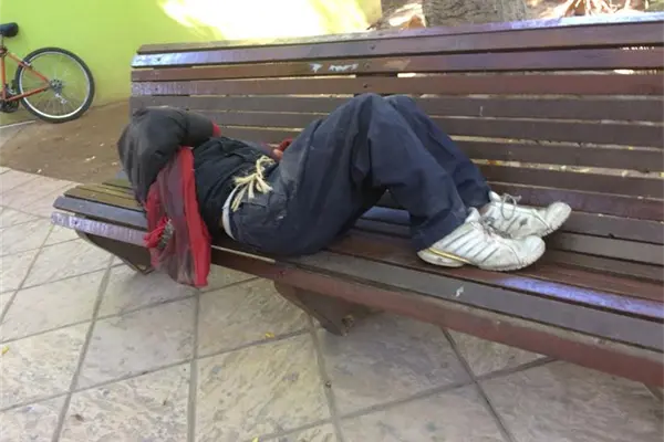 Incrementa número de indigentes y jóvenes con trastornos psicóticos