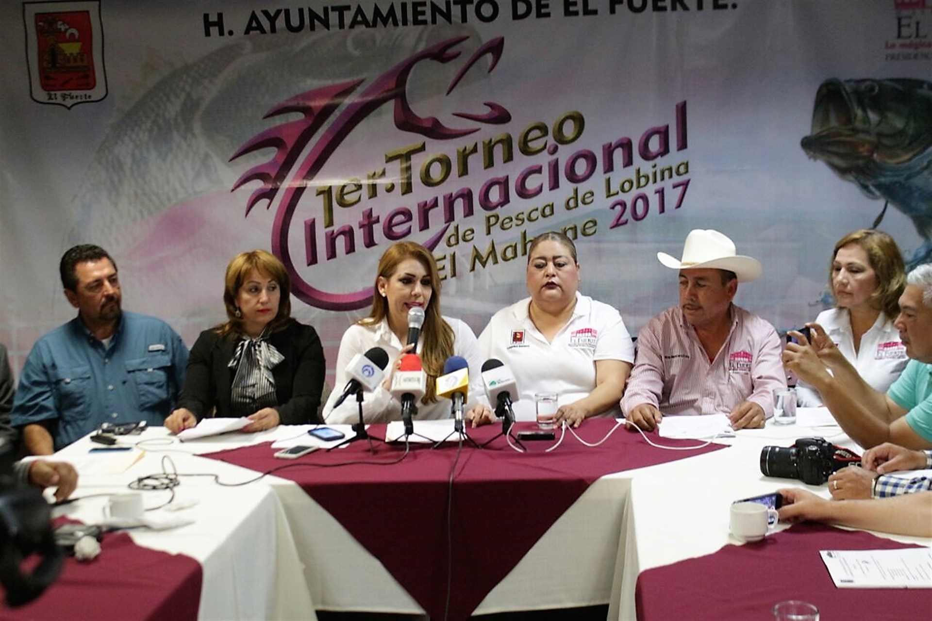 La presentación del torneo. FOTOS: Adrián González.