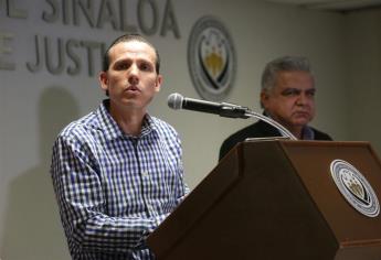 Falso que declinara a la terna de elección de fiscal: Romanillo