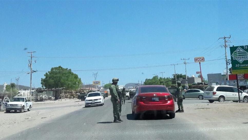 Militares montan retenes y operativos en Guamúchil