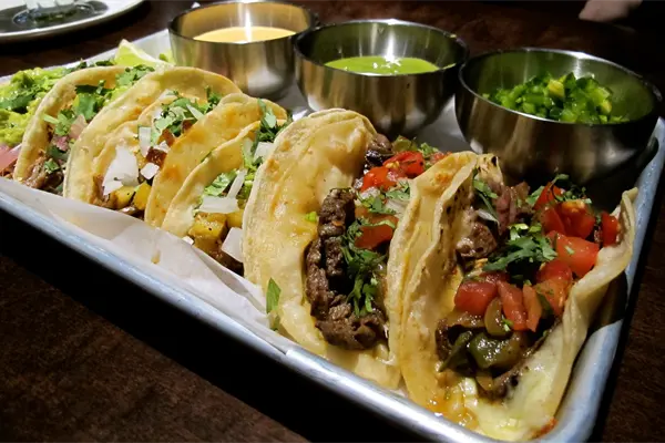 El taco, símbolo de identidad de los mexicanos El taco, símbolo de identidad de los mexicanos