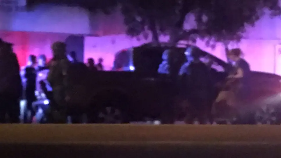 Militares detienen a comando armado frente a la prepa Allende